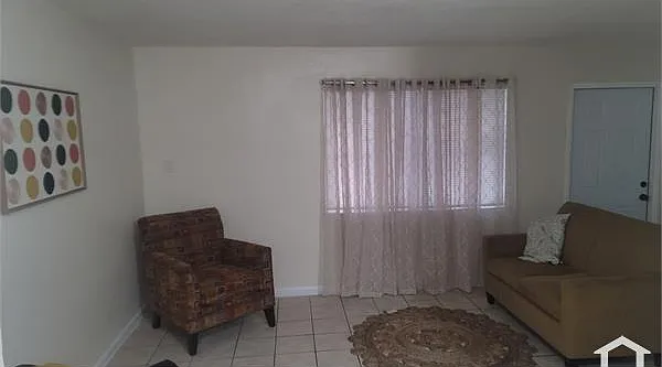 1860 N Seacrest Blvd #B — Photo 5