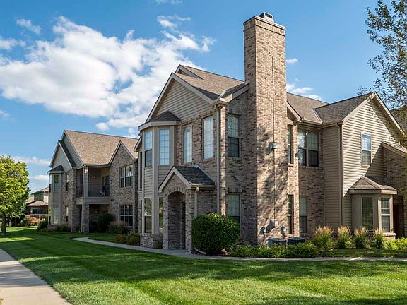 Our town-home style villas include a private entrance and large windows for generous natural lighting.