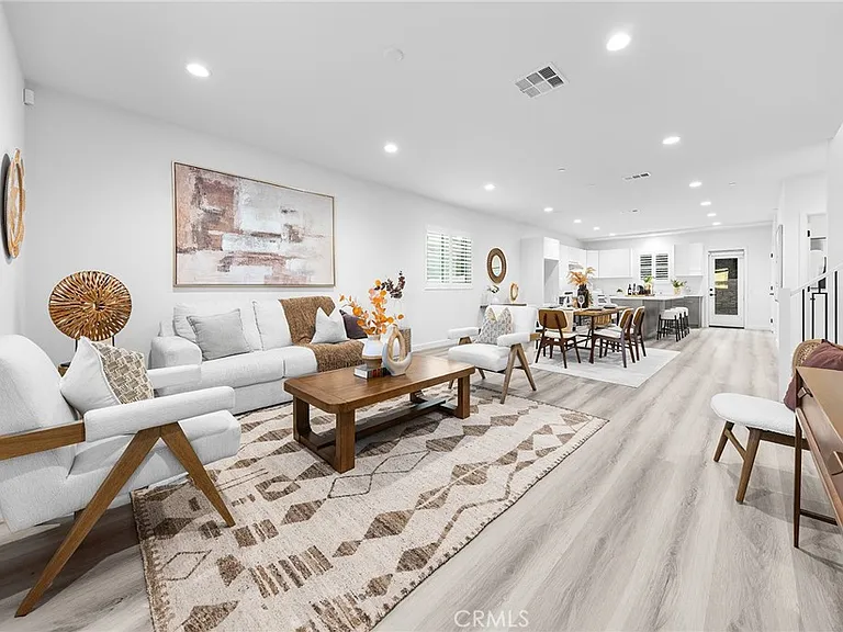 1359 Point Loma Pl — Photo 12
