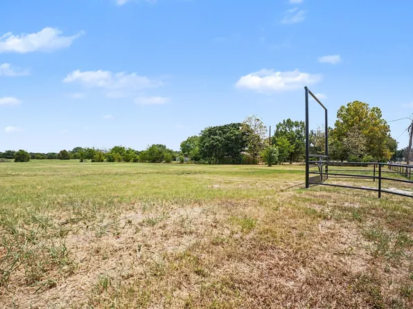 11684 County Road 313, Terrell, TX 75161