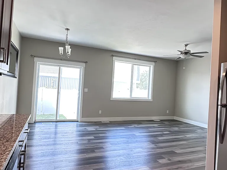 2830 Blackwood — Photo 10