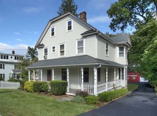 2 Dewey Ave, Gladstone, NJ 07934