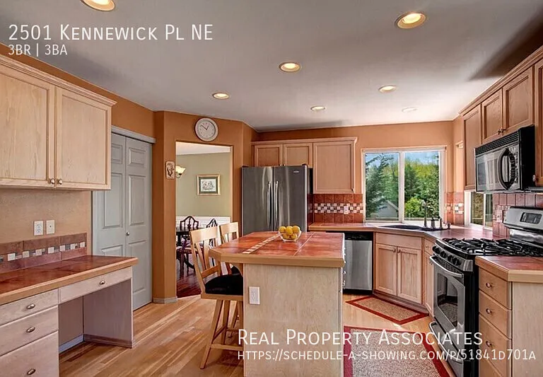 2501 Kennewick Pl NE — Photo 7