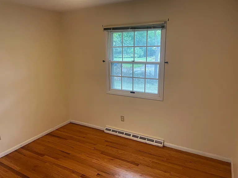 1522 Cameron Dr — Photo 26