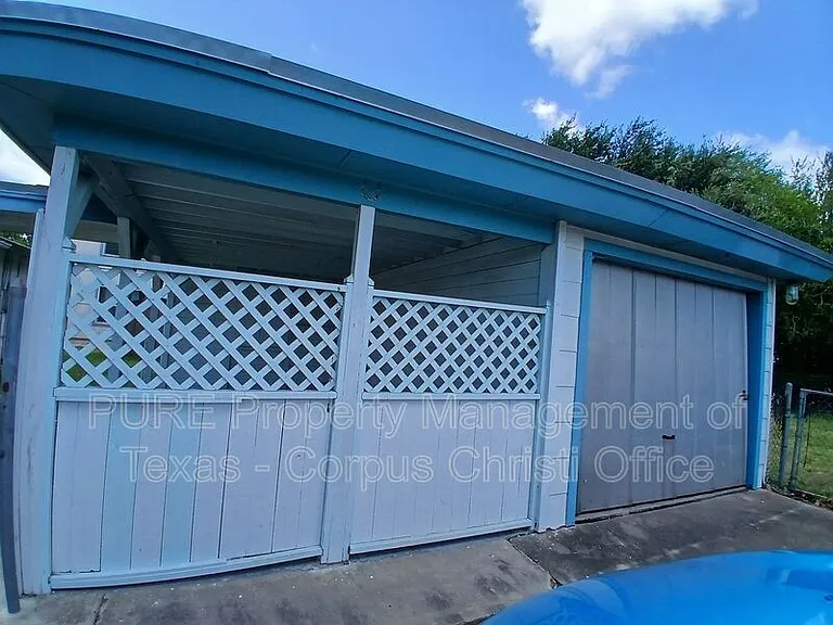 4701 Prinston Dr — Photo 19