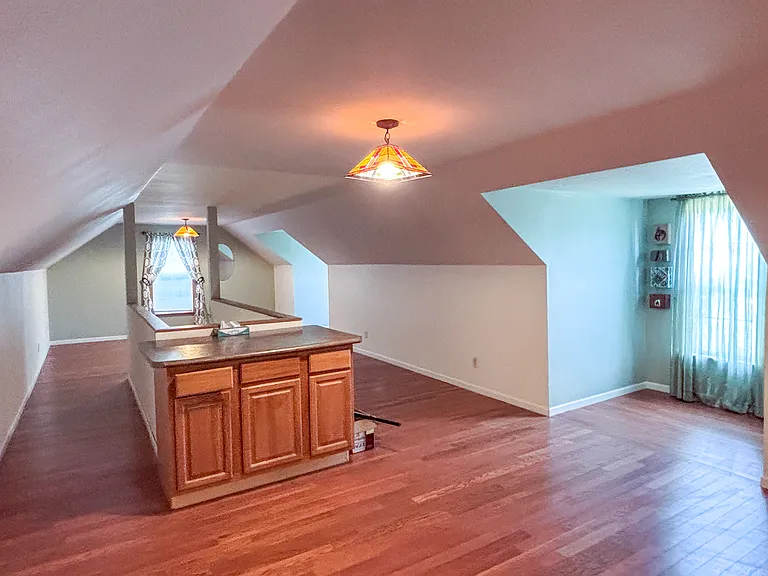 928 Jeremy St — Photo 18