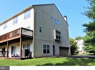 101 Princeton Cir, Newtown Square, PA 19073