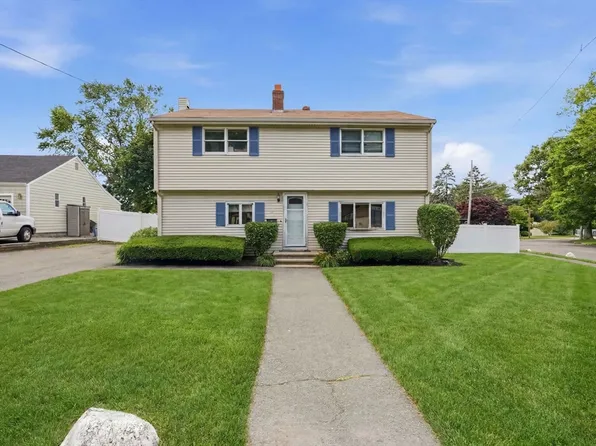 31 Herrick Rd, Peabody, MA 01960