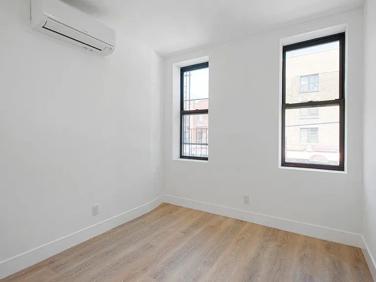810 Grand St #2 — Photo 3