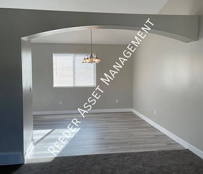 3327 W 4350 S — Photo 8