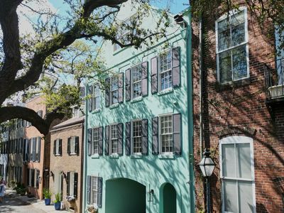 12 Elliott St #A, Charleston, SC, 29401