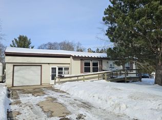 16071 Robbins Rd, Grand Haven, MI 49417