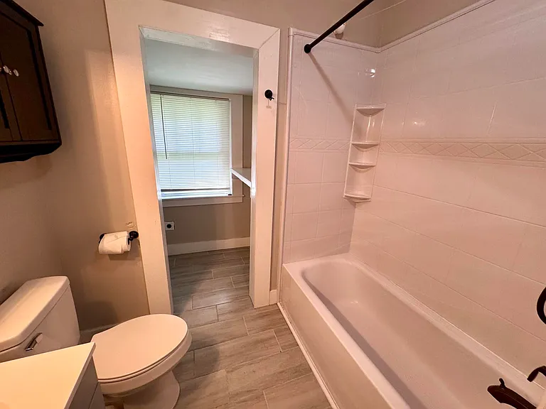 3538 Admiral Dr — Photo 15