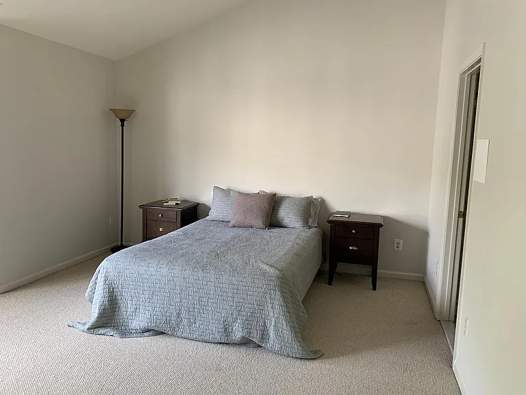 8908 Garden Stone Ln — Photo 37
