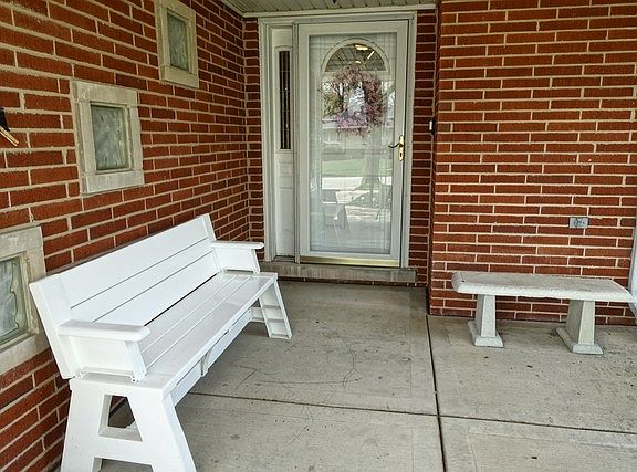 2nd image of 5232 Ernst Ct