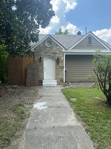 357 S Pkwy E #2 Photo 1