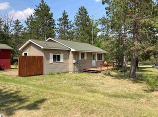 1064 Valley Rd, Rose City, MI 48654