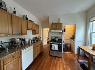 38 Harding St, Cambridge, MA 02141