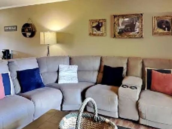 2nd image of 3919 S River Rd #604