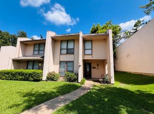 324 Arborview Dr, Garland, TX 75043