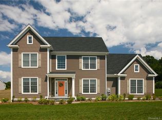 35 Arbor Xing, East Lyme, CT 06333