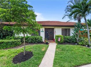 1396 Park Shore Cir APT 4, Fort Myers, FL 33901