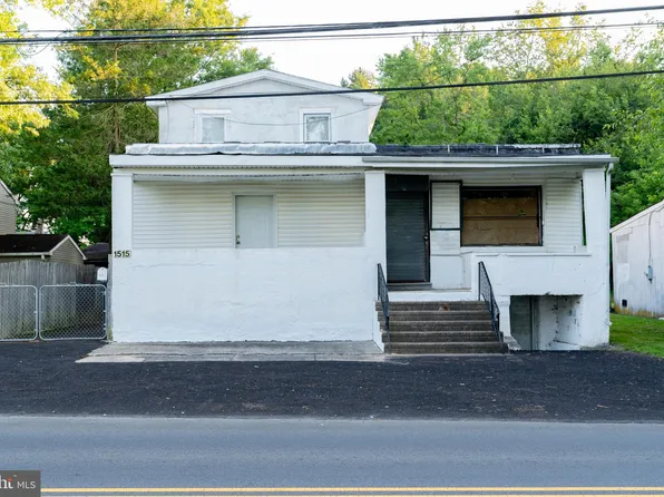 1515 Lakeland Ave, Bristol, PA 19007