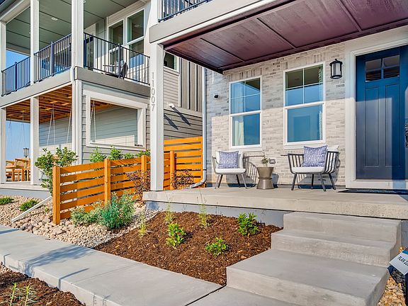 Plan 2202 Front Entry