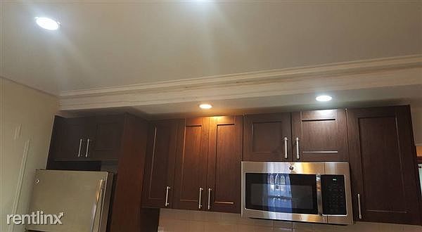 637 willoughby 2