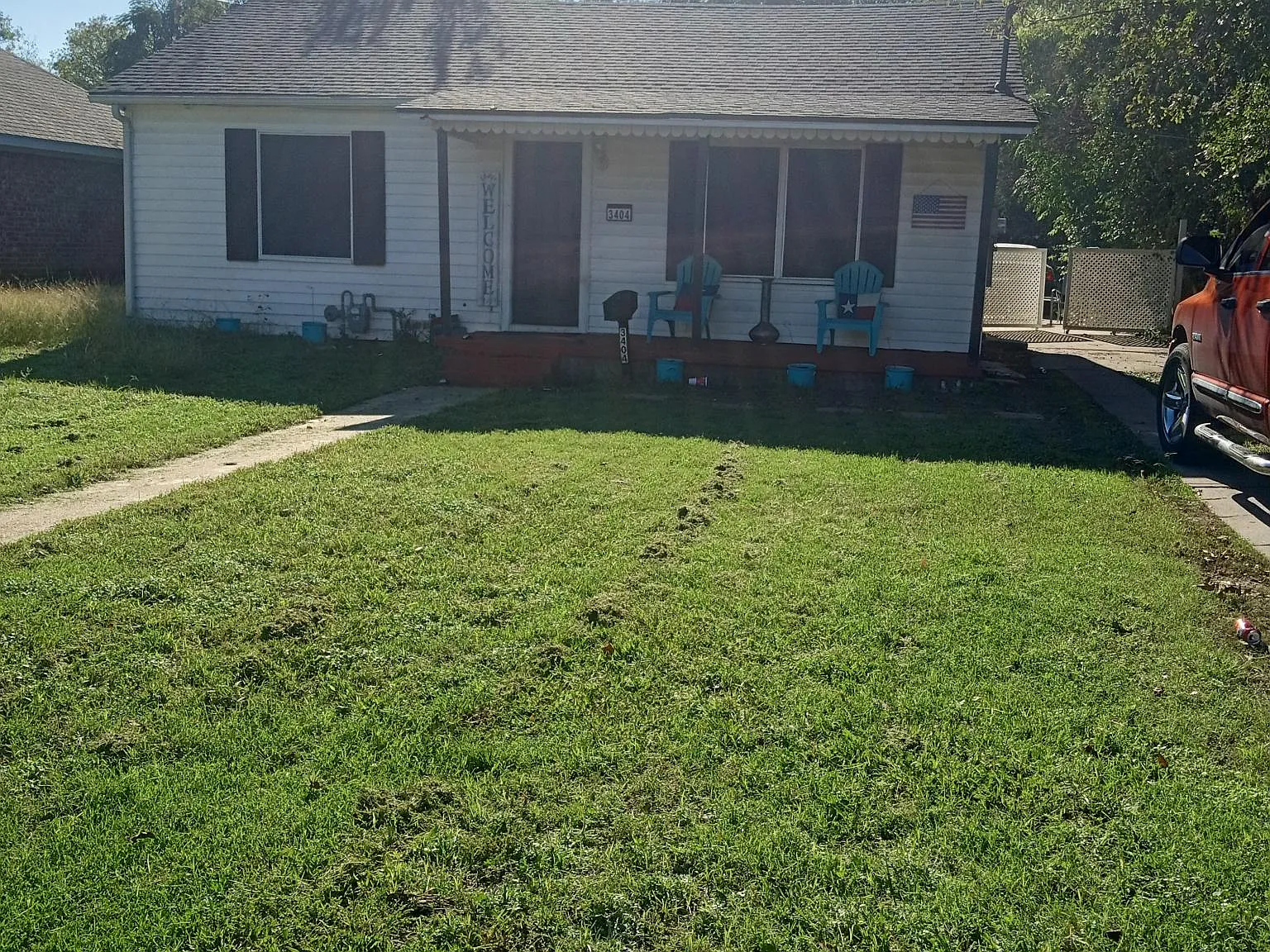 2 bed, 832 sqft, $1,350 — Photo 1
