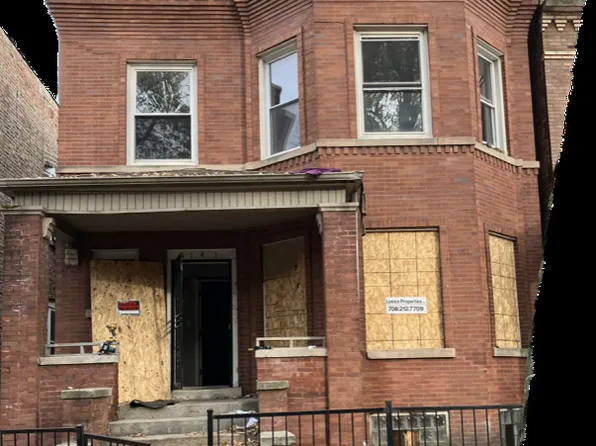 6141 S Eberhart Ave, Chicago, IL 60637
