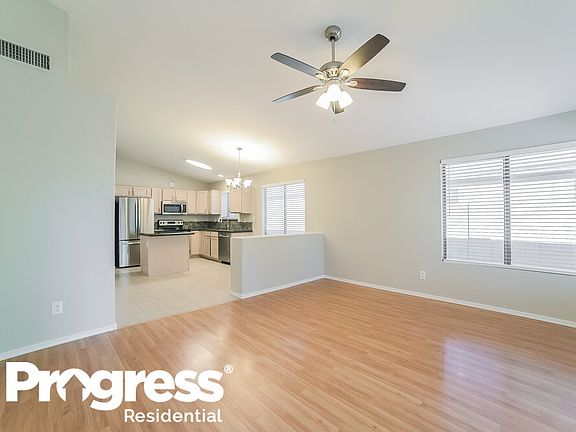 3rd image of 2261 E Arabian Dr