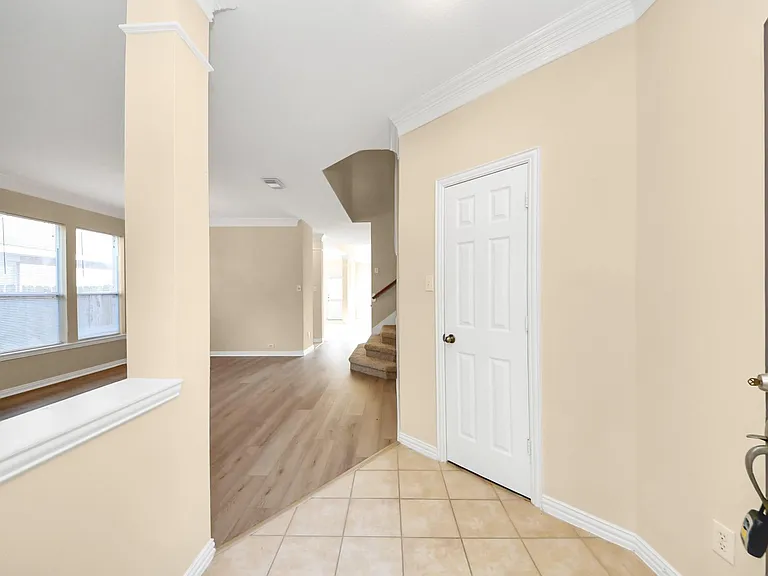 7030 Cornflower Ln — Photo 8