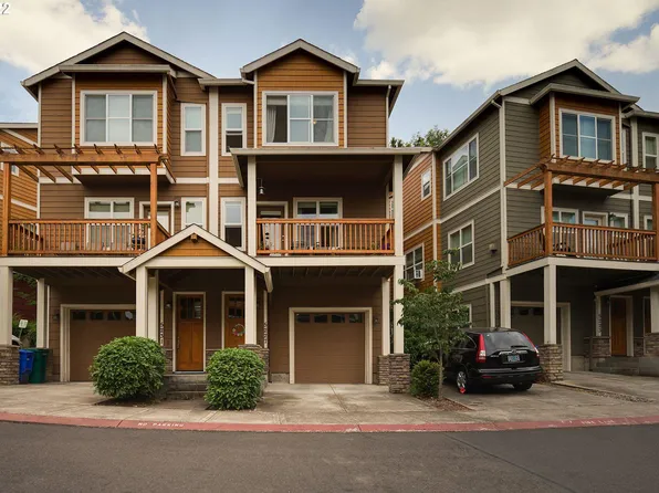 5227 SW Shattuck Rd #4, Portland, OR 97221