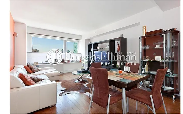 Sold by Douglas Elliman | media 26