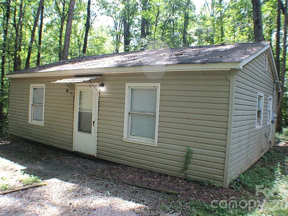 2nd image of 6804 Glover Ln