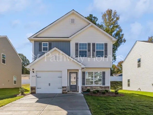 6316 Lowe Ln, Charlotte, NC 28214