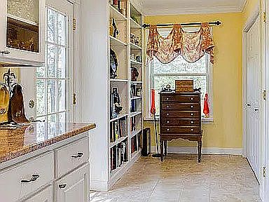 laundry/pantry no changes