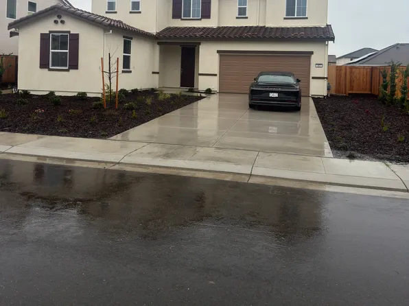 483 Brachetto Ln, Manteca, CA 95337