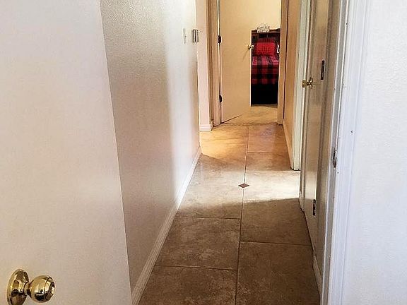 5th image of 613 Alto Penasco Pl