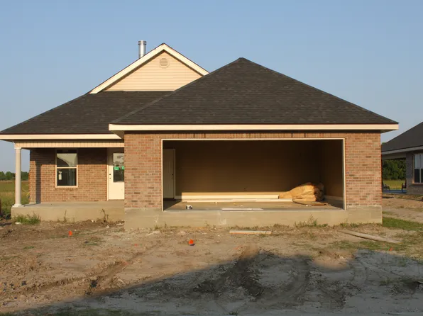 387 Landmark Dr, Raceland, LA 70394