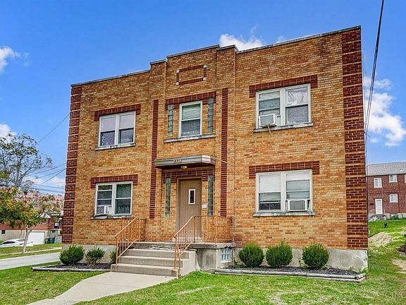 3rd image of 2476 Boudinot Ave