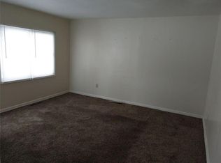 920 Farnam St, Springfield, OH 45506