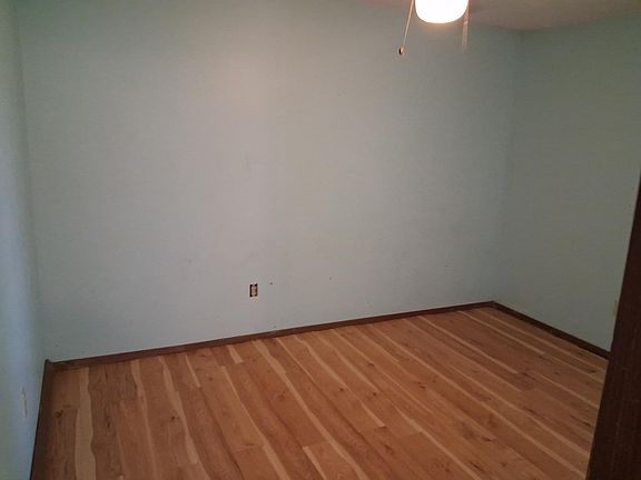 4th image of 506 W Stanton Ave