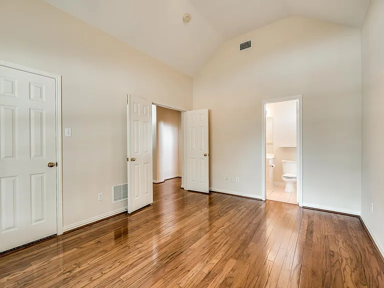 3902 Harlington Ln — Photo 13