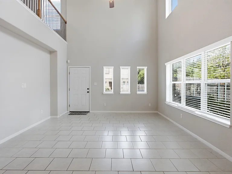 2304 S Lakeline Blvd #384 — Photo 7