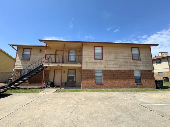1903 Cedarhill Dr