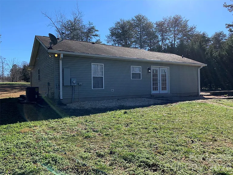 2951 Mathis Church Rd — Photo 28
