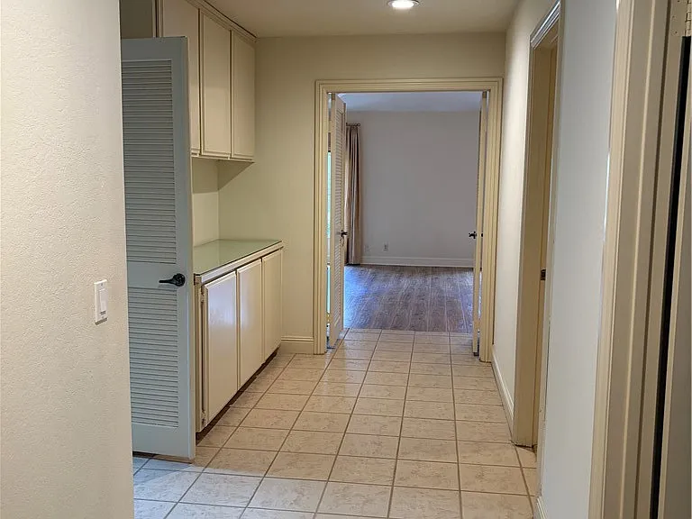 18886 Mount Walton Cir — Photo 34
