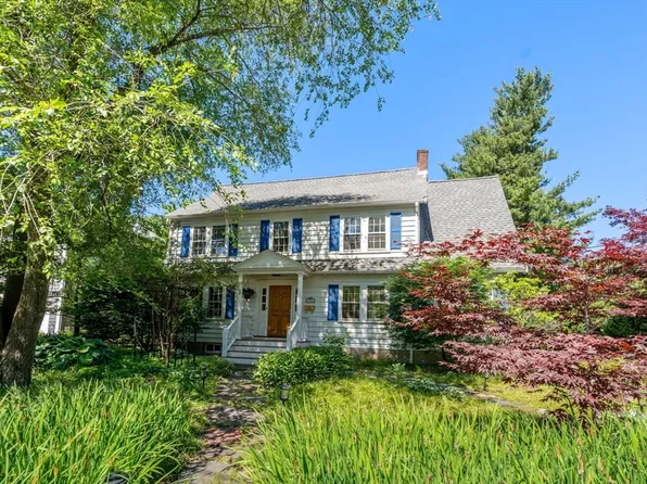 737 Chestnut St, Newton, MA 02468